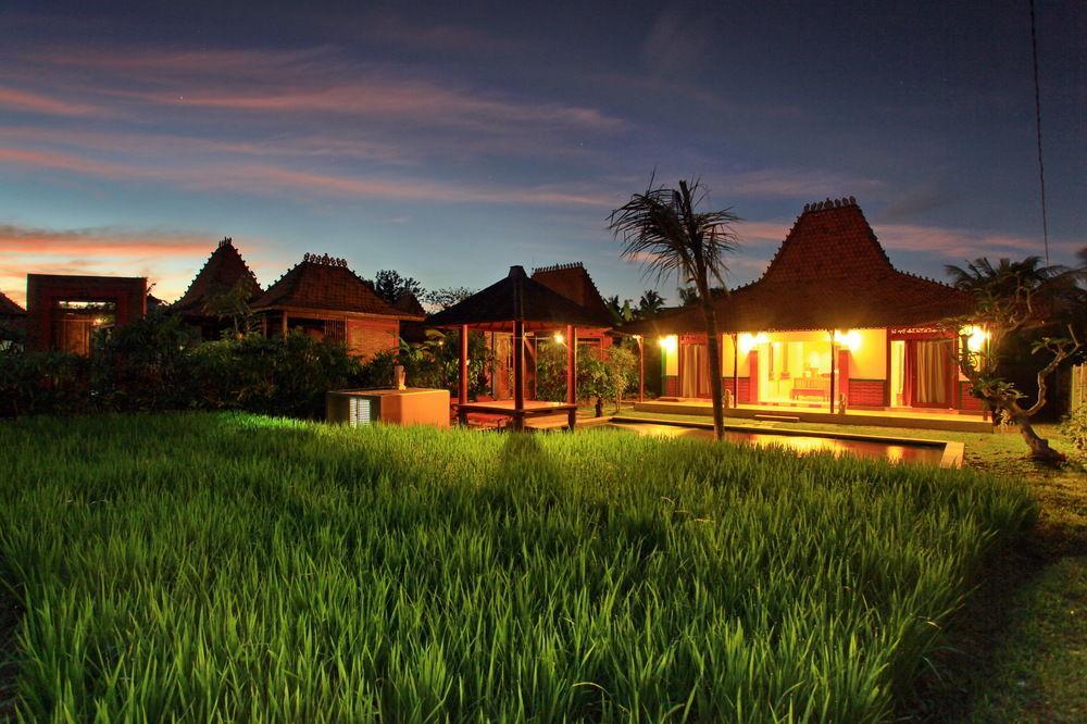 Ubud Heaven Penestanan Exterior photo